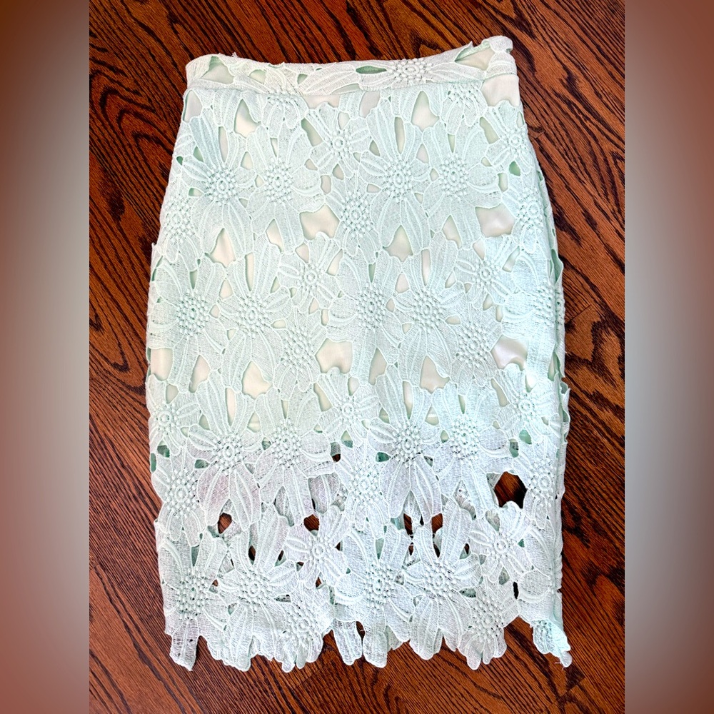 Mint green open lace bodycon straight knee length skirt M